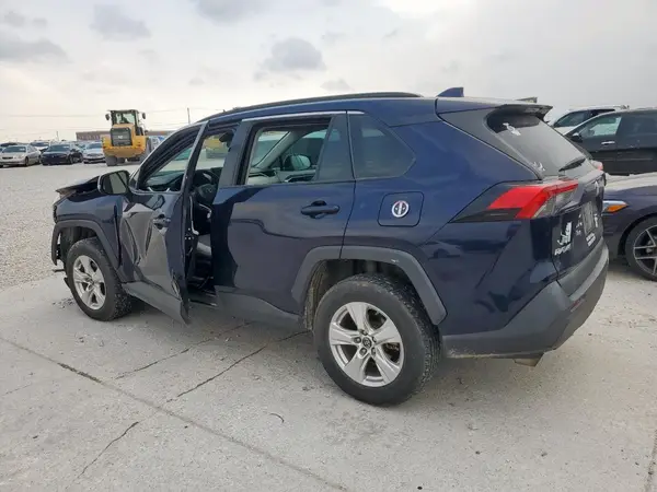 2T3W1RFV0KC018223 2019 TOYOTA RAV 4 - Image 2