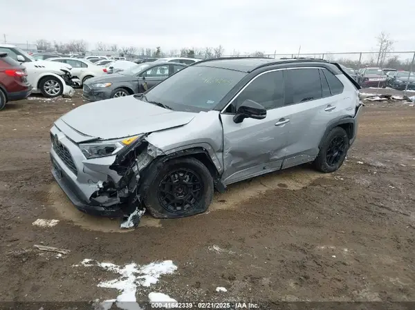 2T3W1RFV0KW007088 2019 TOYOTA RAV 4 - Image 2