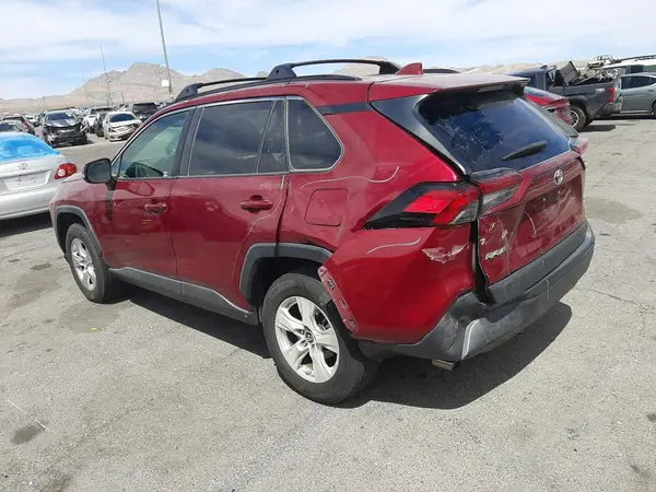 2T3W1RFV0KW030547 2019 TOYOTA RAV 4 - Image 2
