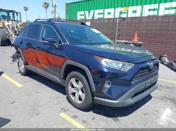 2T3W1RFV0LW069205 2020 TOYOTA RAV 4 - Image 1