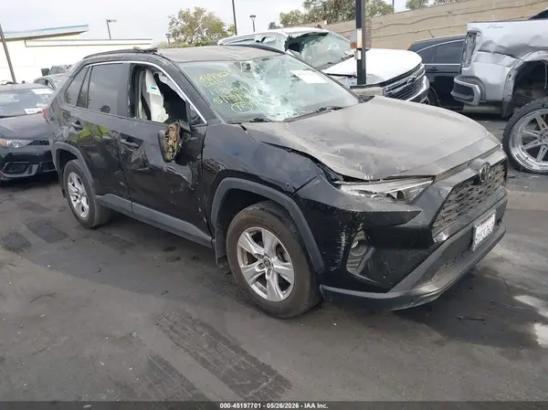 2T3W1RFV0MC148666 2021 TOYOTA RAV 4 - Image 1