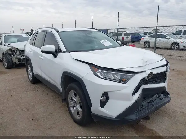2T3W1RFV0MC166049 2021 TOYOTA RAV 4 - Image 1