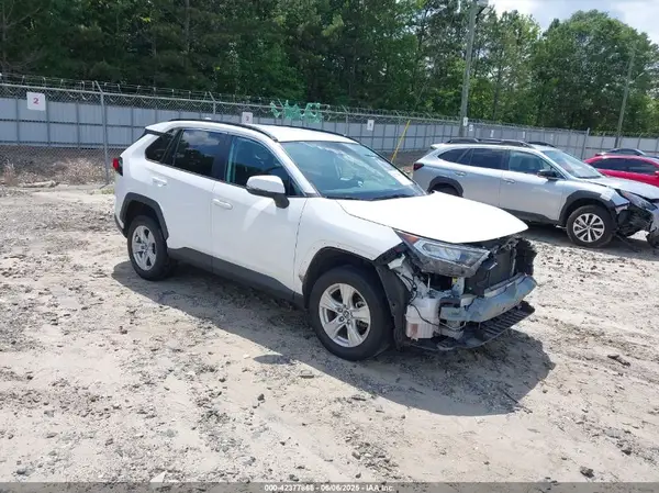 2T3W1RFV0MW114998 2021 TOYOTA RAV 4 - Image 1