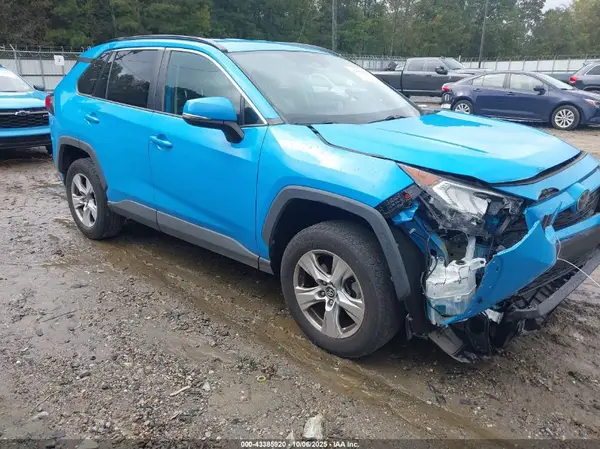 2T3W1RFV0MW117836 2021 TOYOTA RAV 4 - Image 1