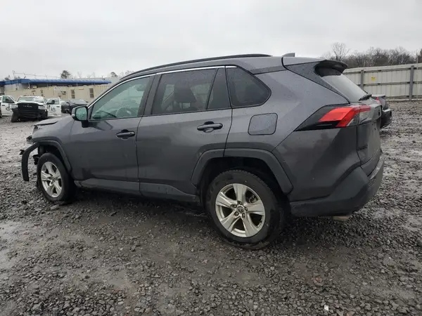 2T3W1RFV0MW133826 2021 TOYOTA RAV 4 - Image 2