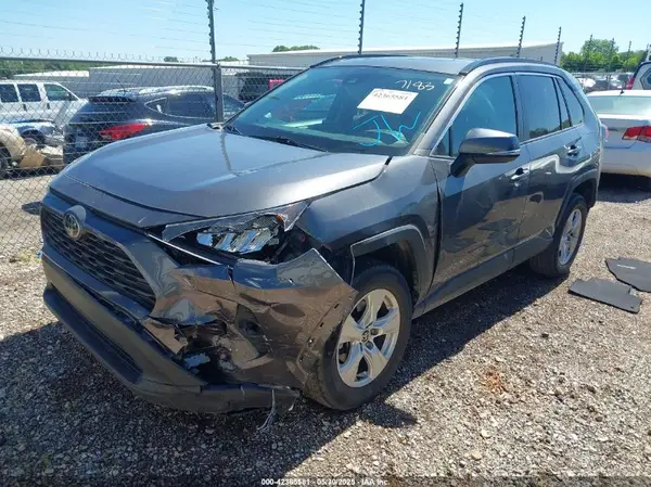 2T3W1RFV0MW167183 2021 TOYOTA RAV 4 - Image 2