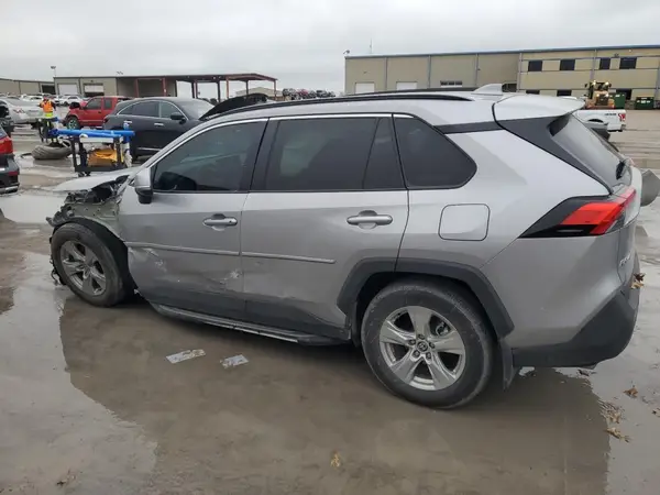 2T3W1RFV0NC181622 2022 TOYOTA RAV 4 - Image 2
