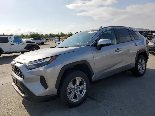 2T3W1RFV0NW212835 2022 TOYOTA RAV 4 - Image 1