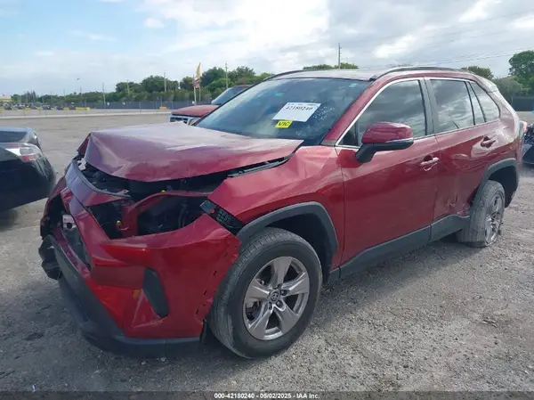 2T3W1RFV0NW232535 2022 TOYOTA RAV 4 - Image 2