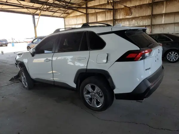 2T3W1RFV0PC236010 2023 TOYOTA RAV 4 - Image 2