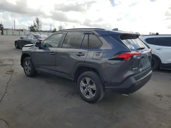 2T3W1RFV0PW239875 2023 TOYOTA RAV 4 - Image 2