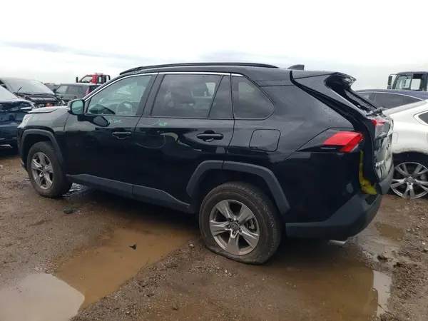 2T3W1RFV0PW267031 2023 TOYOTA RAV 4 - Image 2