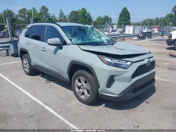 2T3W1RFV0PW292835 2023 TOYOTA RAV 4 - Image 1