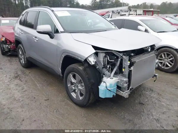 2T3W1RFV0RC288093 2024 TOYOTA RAV 4 - Image 1