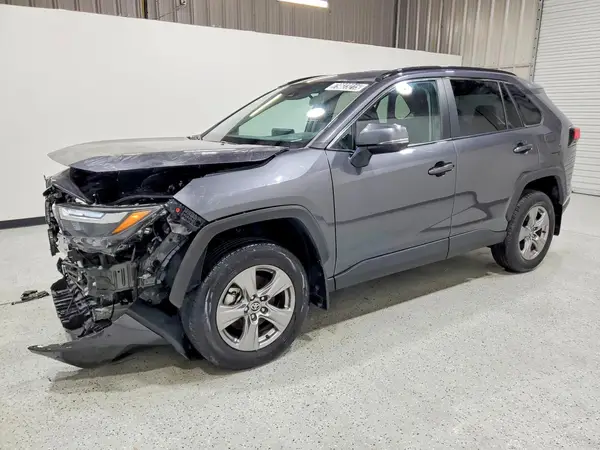 2T3W1RFV0RC302932 2024 TOYOTA RAV 4 - Image 1