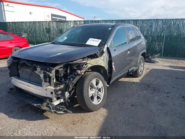 2T3W1RFV0RW340384 2024 TOYOTA RAV 4 - Image 2