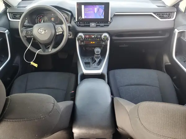 2T3W1RFV0RW345147 2024 TOYOTA RAV 4 - Image 8