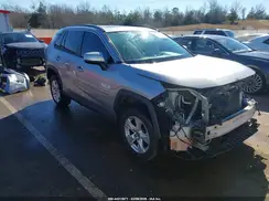 2T3W1RFV1KC027156 2019 TOYOTA RAV 4
