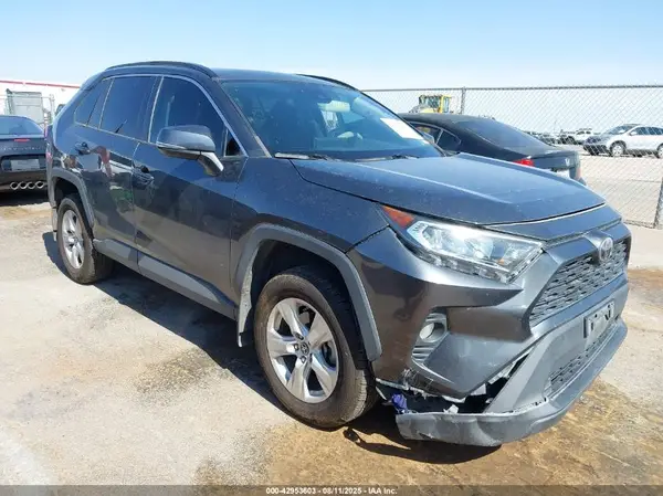 2T3W1RFV1KC031093 2019 TOYOTA RAV 4 - Image 1