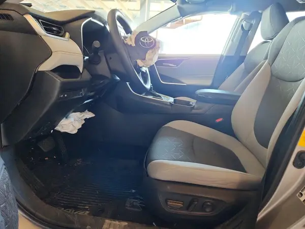 2019 TOYOTA RAV 4 auction photo 7