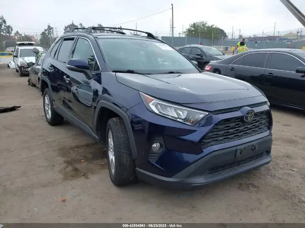 2T3W1RFV1LW072890 2020 TOYOTA RAV 4 - Image 1