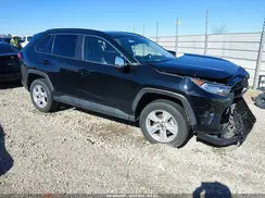 2T3W1RFV1MC133917 2021 TOYOTA RAV 4