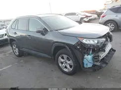 2T3W1RFV1MC136736 2021 TOYOTA RAV 4