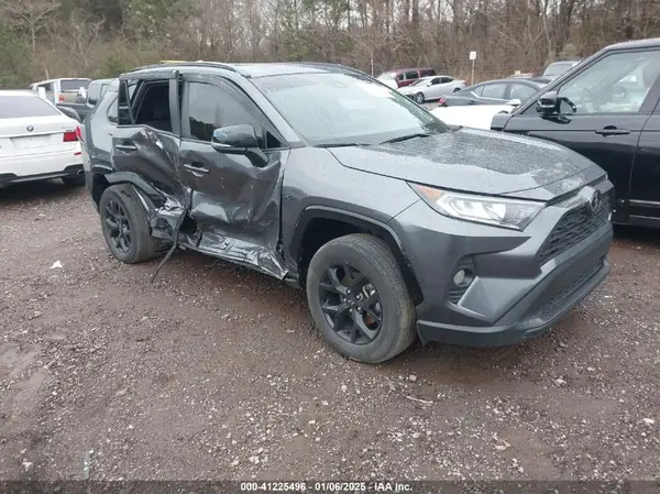 2T3W1RFV1MC151429 2021 TOYOTA RAV 4 - Image 1