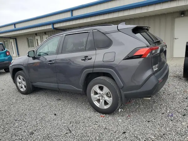 2T3W1RFV1MW103802 2021 TOYOTA RAV 4 - Image 2