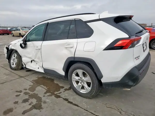 2T3W1RFV1MW124097 2021 TOYOTA RAV 4 - Image 2
