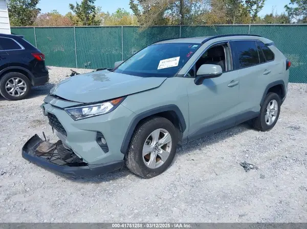 2T3W1RFV1MW173283 2021 TOYOTA RAV 4 - Image 2