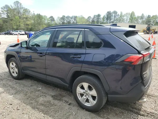 2T3W1RFV1MW180301 2021 TOYOTA RAV 4 - Image 2