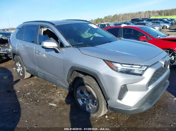 2T3W1RFV1NC189311 2022 TOYOTA RAV 4 - Image 1