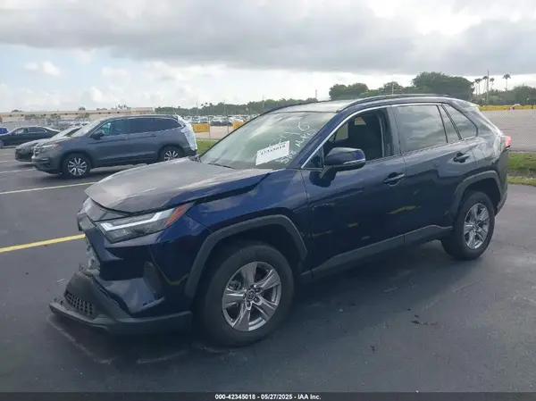2T3W1RFV1PW242848 2023 TOYOTA RAV 4 - Image 2