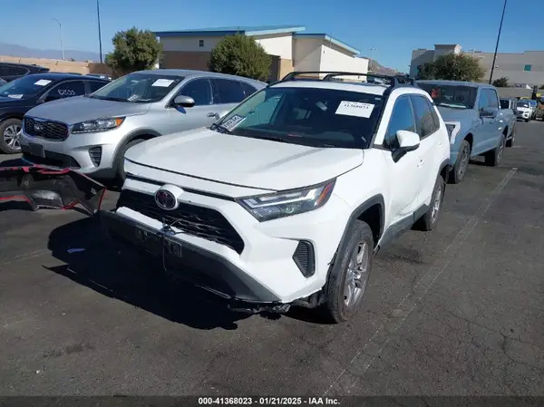 2T3W1RFV1PW243384 2023 TOYOTA RAV 4 - Image 2