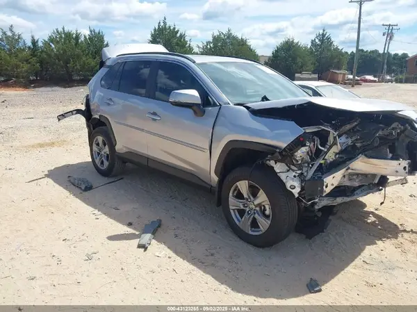 2T3W1RFV1RC284408 2024 TOYOTA RAV 4 - Image 1