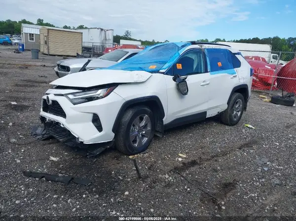 2T3W1RFV1RW351958 2024 TOYOTA RAV 4 - Image 2