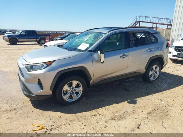 2T3W1RFV2KC014917 2019 TOYOTA RAV 4 - Image 2