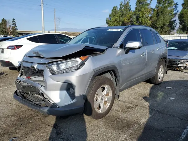 2T3W1RFV2KC028963 2019 TOYOTA RAV 4 - Image 1