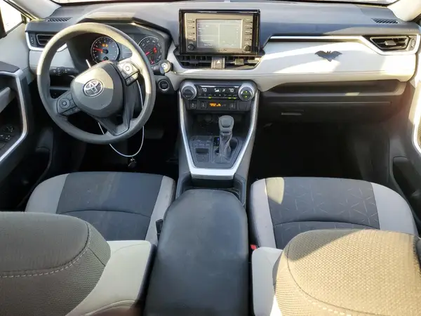 2T3W1RFV2KW005911 2019 TOYOTA RAV 4 - Image 8