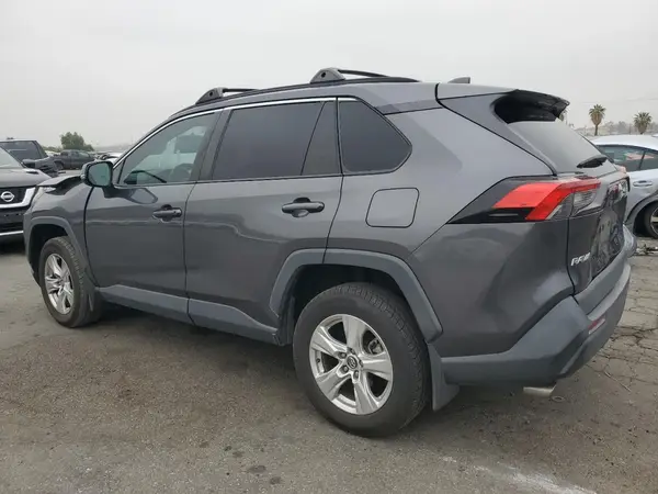 2T3W1RFV2LC045134 2020 TOYOTA RAV 4 - Image 2