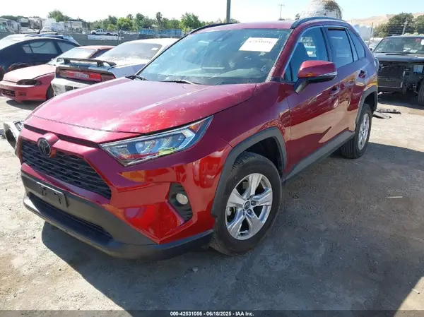 2T3W1RFV2LW077919 2020 TOYOTA RAV 4 - Image 2