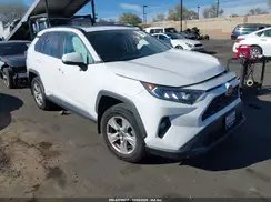 2T3W1RFV2MC095713 2021 TOYOTA RAV 4