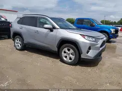 2T3W1RFV2MC138818 2021 TOYOTA RAV 4