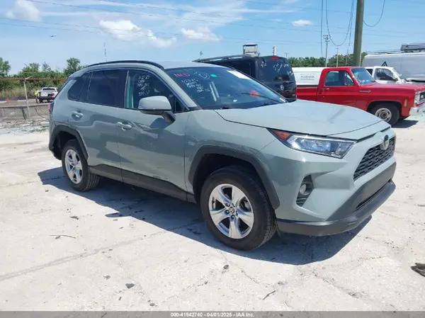 2T3W1RFV2MW146139 2021 TOYOTA RAV 4 - Image 1