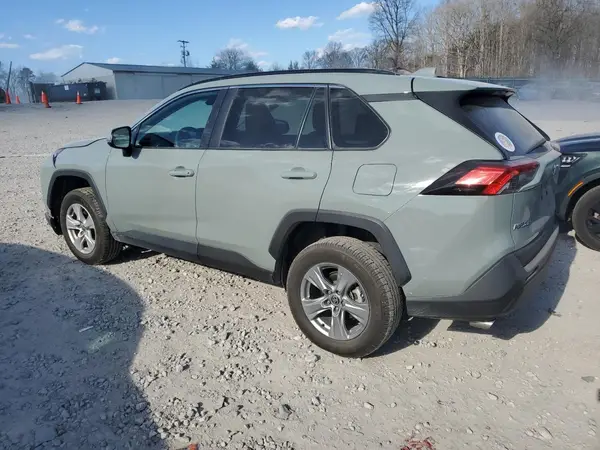 2T3W1RFV2MW146352 2021 TOYOTA RAV 4 - Image 2