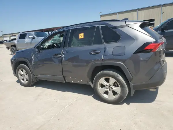 2T3W1RFV2MW164530 2021 TOYOTA RAV 4 - Image 2