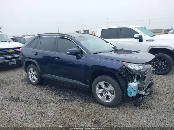 2T3W1RFV2MW172501 2021 TOYOTA RAV 4 - Image 1