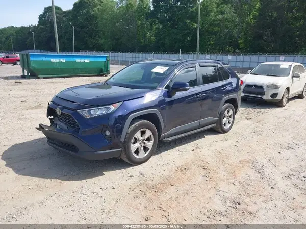 2T3W1RFV2MW177472 2021 TOYOTA RAV 4 - Image 2