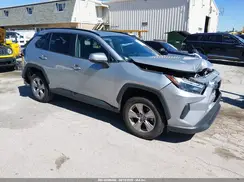 2T3W1RFV2NC185817 2022 TOYOTA RAV 4